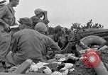Standbild 306 Infanterie Division 77 Okinawa Ryukyu Inseln, 1945, aus Sekunde 49 historischem Filmmaterial Videoclip 65675052947