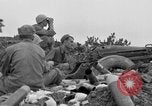 Standbild 306 Infanterie Division 77 Okinawa Ryukyu Inseln, 1945, aus Sekunde 57 historischem Filmmaterial Videoclip 65675052947