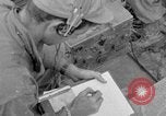 Standbild radiomen Okinawa Ryukyu Inseln, 1945, aus Sekunde 21 historischem Filmmaterial Videoclip 65675052948