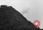 Image 165e 27e Division d'infanterie Shima Okinawa îles Ryukyu, 1945, de la seconde 37 séquences d'archives historiques vidéo 65675052949
