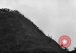 Image 165e 27e Division d'infanterie Shima Okinawa îles Ryukyu, 1945, de la seconde 50 séquences d'archives historiques vidéo 65675052949