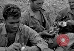 Standbild 305th Infantry Division 77 Yuza Okinawa Ryukyu Inseln, 1945, aus Sekunde 57 historischem Filmmaterial Videoclip 65675052955
