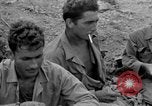 Standbild 305th Infantry Division 77 Yuza Okinawa Ryukyu Inseln, 1945, aus Sekunde 62 historischem Filmmaterial Videoclip 65675052955