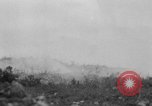 Standbild 305th Infantry Division 77 Yuza Okinawa Ryukyu Inseln, 1945, aus Sekunde 30 historischem Filmmaterial Videoclip 65675052956