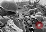 Standbild 305th Infantry Division 77 Yuza Okinawa Ryukyu Inseln, 1945, aus Sekunde 53 historischem Filmmaterial Videoclip 65675052956