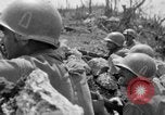 Standbild 305th Infantry Division 77 Yuza Okinawa Ryukyu Inseln, 1945, aus Sekunde 54 historischem Filmmaterial Videoclip 65675052956