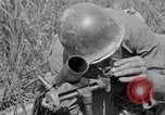 Standbild 305th Infantry Division 77 Yuza Okinawa Ryukyu Inseln, 1945, aus Sekunde 46 historischem Filmmaterial Videoclip 65675052957