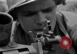 Standbild 305th Infantry Division 77 Yuza Okinawa Ryukyu Inseln, 1945, aus Sekunde 50 historischem Filmmaterial Videoclip 65675052957