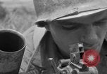 Standbild 305th Infantry Division 77 Yuza Okinawa Ryukyu Inseln, 1945, aus Sekunde 57 historischem Filmmaterial Videoclip 65675052957
