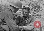 Image 305e Infantry 77e Division Yuza Okinawa îles Ryukyu, 1945, de la seconde 7 séquences d'archives historiques vidéo 65675052958