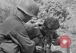 Image 305e Infantry 77e Division Yuza Okinawa îles Ryukyu, 1945, de la seconde 16 séquences d'archives historiques vidéo 65675052958