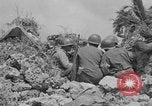 Image 305e Infantry 77e Division Yuza Okinawa îles Ryukyu, 1945, de la seconde 24 séquences d'archives historiques vidéo 65675052958