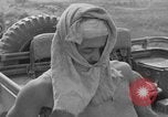 Image États-Unis 96e Division Yuza Okinawa îles Ryukyu, 1945, de la seconde 5 séquences d'archives historiques vidéo 65675052959