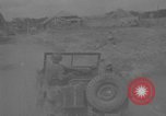 Image États-Unis 96e Division Yuza Okinawa îles Ryukyu, 1945, de la seconde 18 séquences d'archives historiques vidéo 65675052959
