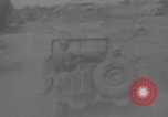 Image États-Unis 96e Division Yuza Okinawa îles Ryukyu, 1945, de la seconde 19 séquences d'archives historiques vidéo 65675052959