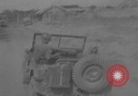 Image États-Unis 96e Division Yuza Okinawa îles Ryukyu, 1945, de la seconde 22 séquences d'archives historiques vidéo 65675052959