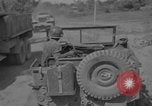 Image États-Unis 96e Division Yuza Okinawa îles Ryukyu, 1945, de la seconde 33 séquences d'archives historiques vidéo 65675052959