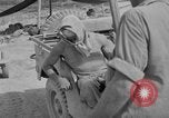 Image États-Unis 96e Division Yuza Okinawa îles Ryukyu, 1945, de la seconde 56 séquences d'archives historiques vidéo 65675052959
