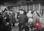Immagine di Industrie giapponesi Tokyo Giappone, 1943, secondo 8 filmato di repertorio 65675052993