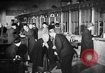 Immagine di Industrie giapponesi Tokyo Giappone, 1943, secondo 15 filmato di repertorio 65675052993