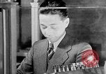 Immagine di Industrie giapponesi Tokyo Giappone, 1943, secondo 23 filmato di repertorio 65675052993