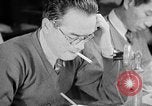 Immagine di Giornale giapponese camera Tokyo Giappone, 1943, secondo 12 filmato di repertorio 65675052994