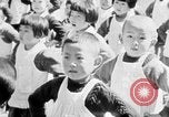 Standbild Japanischen Kinder Japan, 1943, aus Sekunde 36 historischem Filmmaterial Videoclip 65675052998