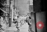 Image des civils japonais Tokyo Japon, 1923, de la seconde 22 séquences d'archives historiques vidéo 65675053001