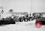 Standbild Frachtschiff auf Feuer im Ozean Atlantik, 1923, aus Sekunde 54 historischem Filmmaterial Videoclip 65675053003