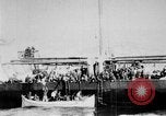 Standbild Frachtschiff auf Feuer im Ozean Atlantik, 1923, aus Sekunde 58 historischem Filmmaterial Videoclip 65675053003