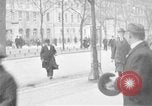 Immagine di La Porta di Brandeburgo Berlino Germania, 1923, secondo 31 filmato di repertorio 65675053004