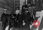 Immagine di Console americano John K Caldwell Vladivostok Russia, 1918, secondo 24 filmato di repertorio 65675053012