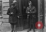 Image Chef d'état-major le Colonel Watts Vladivostok Russie, 1918, de la seconde 17 séquences d'archives historiques vidéo 65675053019