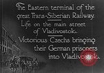 Standbild ostterminal der Transsibirischen Eisenbahn Wladiwostok Russland, 1918, aus Sekunde 10 historischem Filmmaterial Videoclip 65675053028