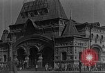 Standbild ostterminal der Transsibirischen Eisenbahn Wladiwostok Russland, 1918, aus Sekunde 17 historischem Filmmaterial Videoclip 65675053028