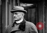 Standbild Stadt Beamten Erzengel Russland, 1918, aus Sekunde 19 historischem Filmmaterial Videoclip 65675053032