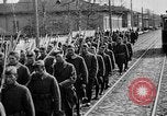 Standbild 339 Infanterie von amerikanischen Expedition Kräfte Erzengel Russland, 1919, aus Sekunde 44 historischem Filmmaterial Videoclip 65675053048