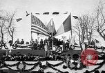 Immagine di Inaugurazione statua di Jeanne d'Arc Washington DC Meridian Hill Park USA, 1922, secondo 42 filmato di repertorio 65675053057