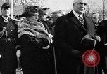 Immagine di Inaugurazione statua di Jeanne d'Arc Washington DC Meridian Hill Park USA, 1922, secondo 46 filmato di repertorio 65675053057