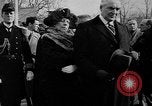 Immagine di Inaugurazione statua di Jeanne d'Arc Washington DC Meridian Hill Park USA, 1922, secondo 54 filmato di repertorio 65675053057