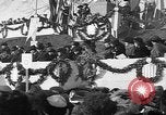 Immagine di Inaugurazione statua di Jeanne d'Arc Washington DC Meridian Hill Park USA, 1922, secondo 62 filmato di repertorio 65675053057