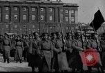 Image Red troupes russes la Russie, 1917, de la seconde 4 séquences d'archives historiques vidéo 65675053071