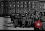 Image Red troupes russes la Russie, 1917, de la seconde 6 séquences d'archives historiques vidéo 65675053071