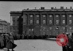 Image Red troupes russes la Russie, 1917, de la seconde 10 séquences d'archives historiques vidéo 65675053071