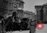 Image Red troupes russes la Russie, 1917, de la seconde 16 séquences d'archives historiques vidéo 65675053071