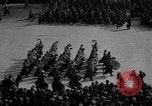 Image Red troupes russes la Russie, 1917, de la seconde 21 séquences d'archives historiques vidéo 65675053071