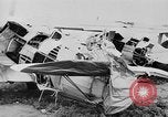 Immagine di Campo aereo sovietico danneggiato La Russia, 1941, secondo 38 filmato di repertorio 65675053090