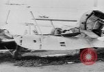 Immagine di Campo aereo sovietico danneggiato La Russia, 1941, secondo 41 filmato di repertorio 65675053090