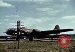 Image Memphis Belle B-17 Royaume-Uni, 1942, de la seconde 23 séquences d'archives historiques vidéo 65675053103