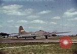 Image Memphis Belle B-17 Royaume-Uni, 1942, de la seconde 41 séquences d'archives historiques vidéo 65675053103